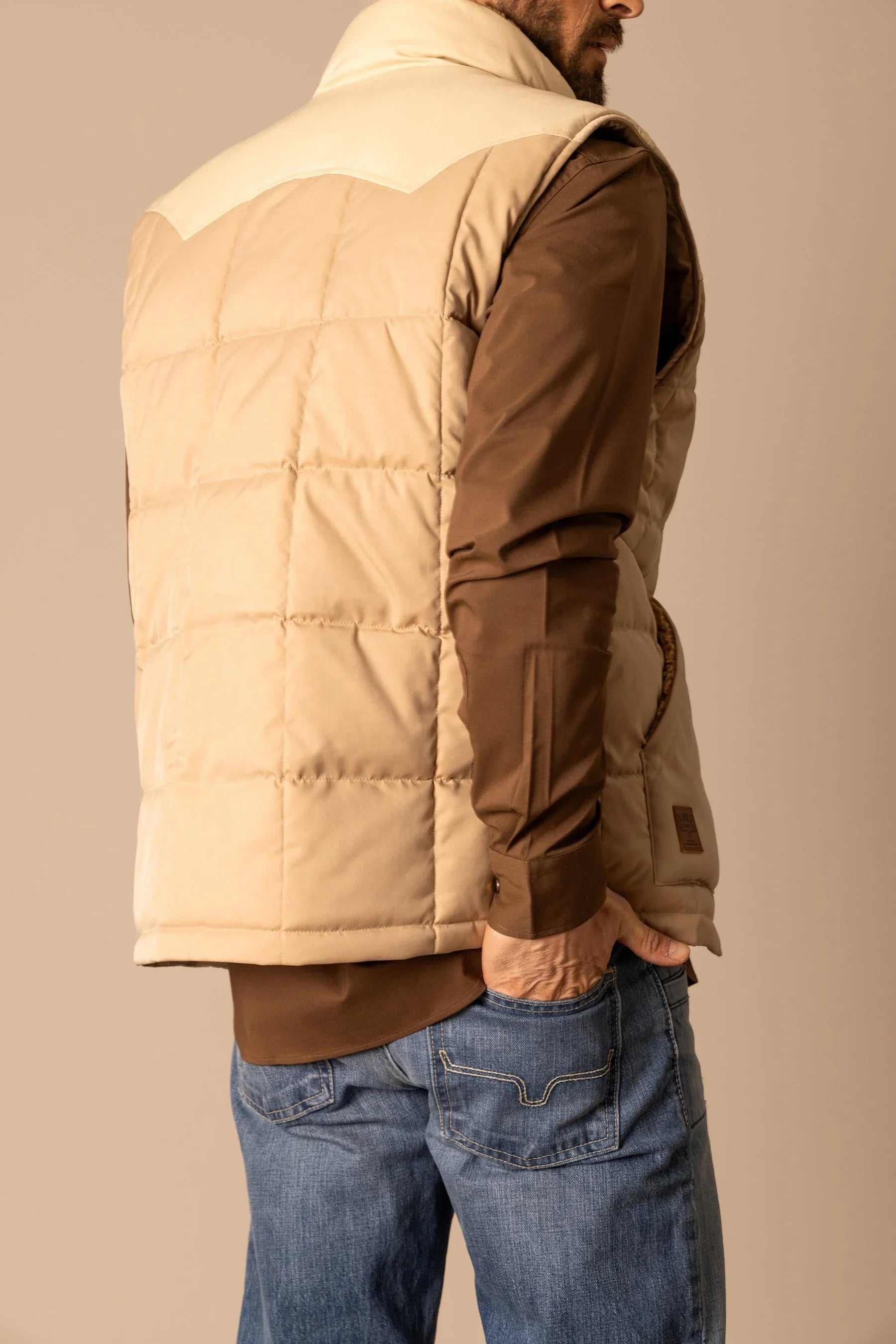 #color_khaki