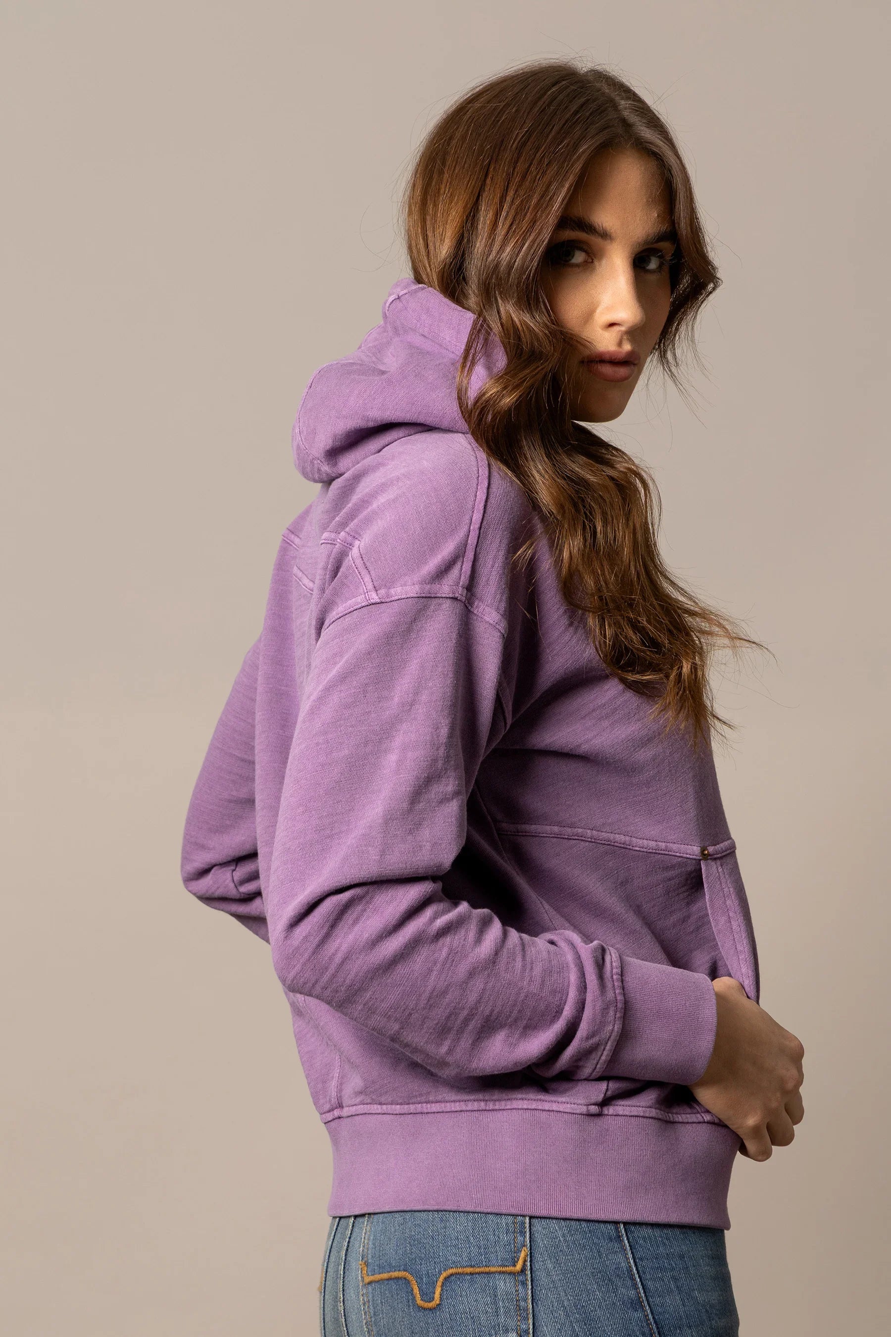 #color_plum