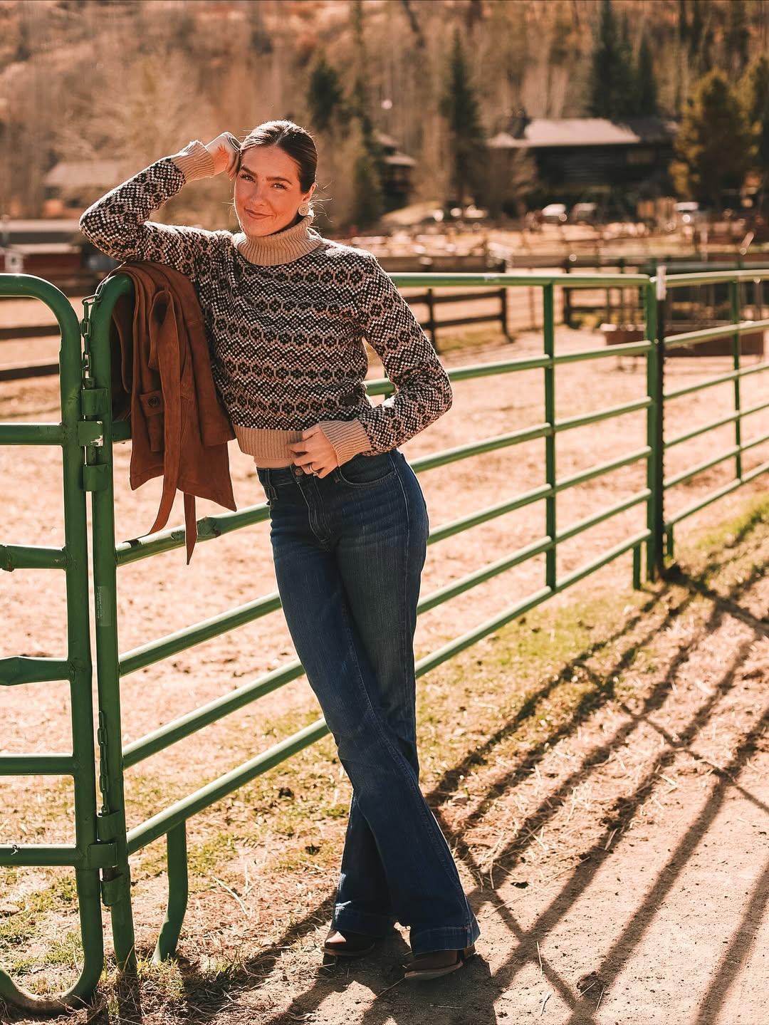 Hazel Turtleneck